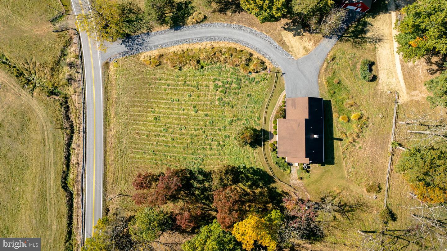 6154 SENEDO RD, QUICKSBURG, Virginia 22847, 3 Bedrooms Bedrooms, ,3 BathroomsBathrooms,Residential,For sale,6154 SENEDO RD,VASH2013406 MLS # VASH2013406