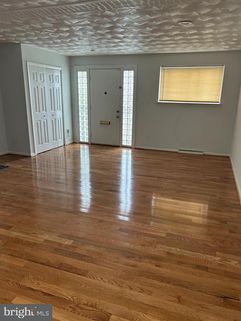 3319 6TH ST SE, WASHINGTON, District Of Columbia 20032, 4 Bedrooms Bedrooms, ,2 BathroomsBathrooms,Residential,For sale,3319 6TH ST SE,DCDC2242050 MLS # DCDC2242050