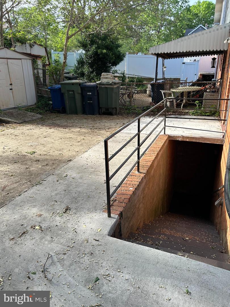 3319 6TH ST SE, WASHINGTON, District Of Columbia 20032, 4 Bedrooms Bedrooms, ,2 BathroomsBathrooms,Residential,For sale,3319 6TH ST SE,DCDC2242050 MLS # DCDC2242050