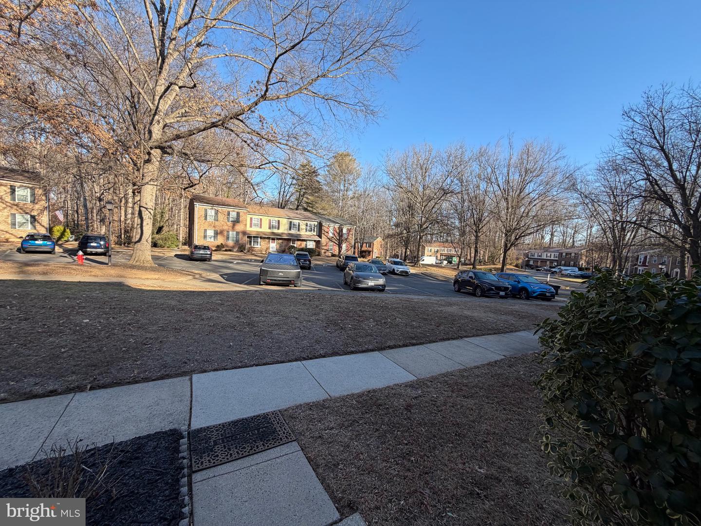 6427 OLD SCOTTS CT, SPRINGFIELD, Virginia 22152, 3 Bedrooms Bedrooms, ,3 BathroomsBathrooms,Residential,For sale,6427 OLD SCOTTS CT,VAFX2286496 MLS # VAFX2286496