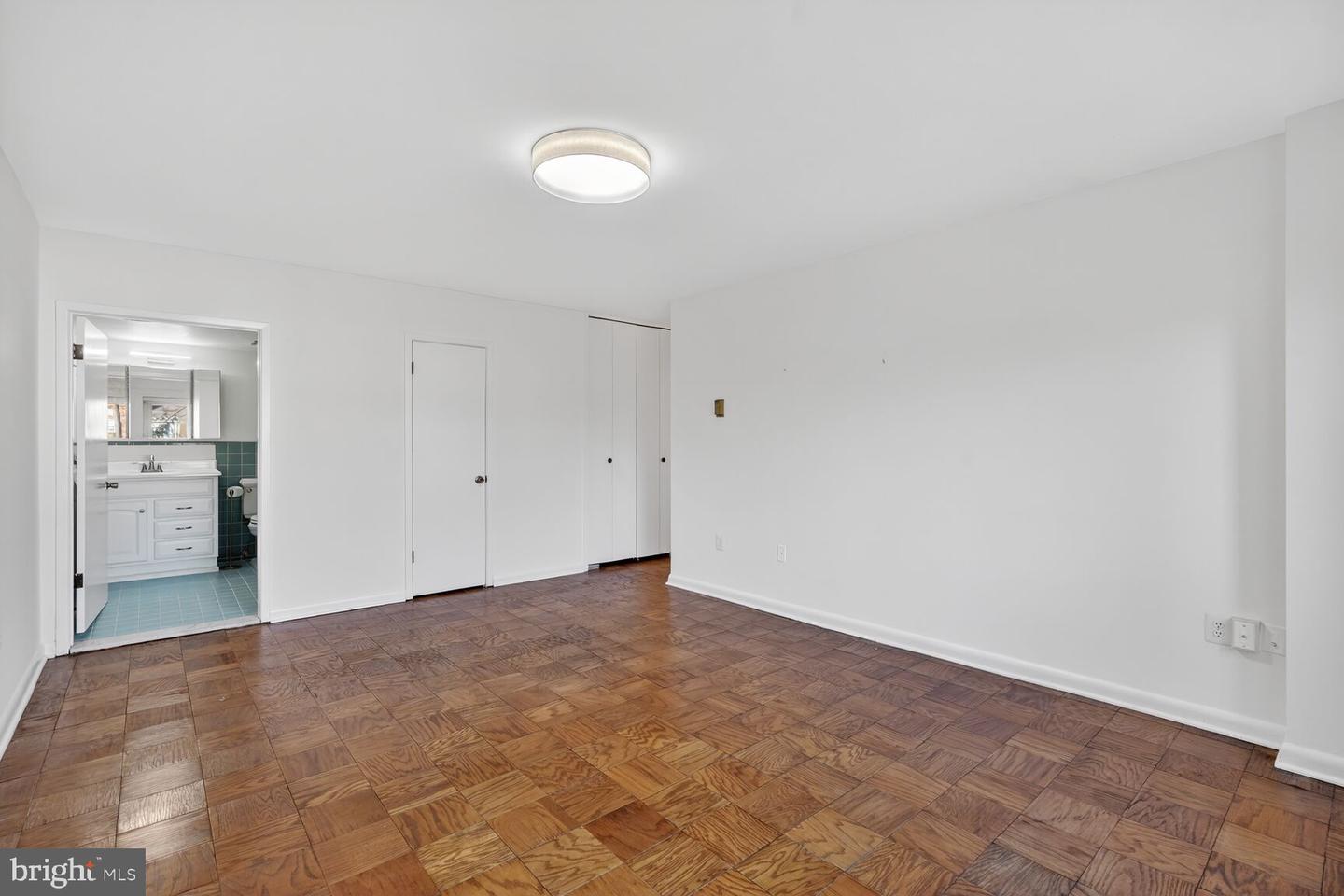 4201 CATHEDRAL AVE NW #601E, WASHINGTON, District Of Columbia 20016, 2 Bedrooms Bedrooms, ,2 BathroomsBathrooms,Residential,For sale,4201 CATHEDRAL AVE NW #601E,DCDC2242134 MLS # DCDC2242134