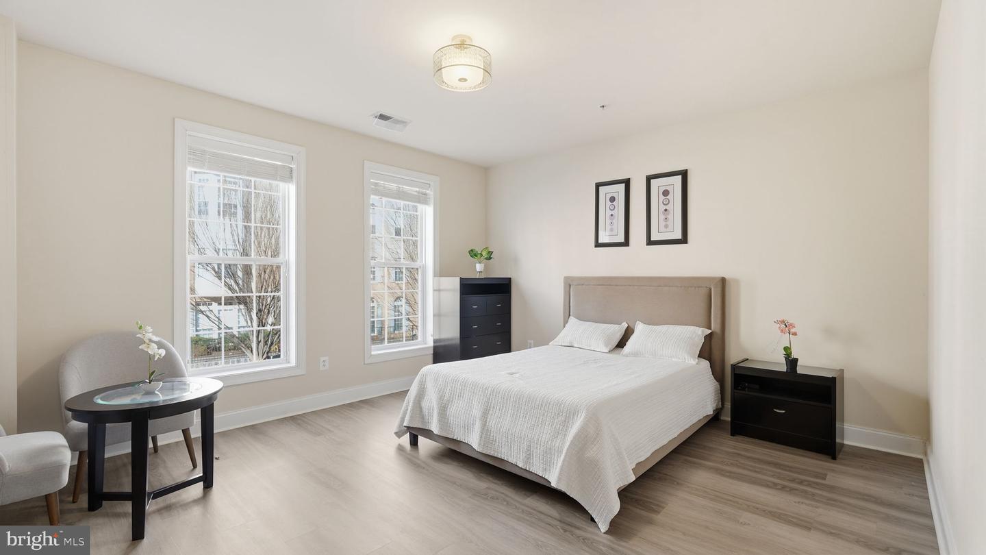 15177 LANCASHIRE DR, WOODBRIDGE, Virginia 22191, 2 Bedrooms Bedrooms, ,2 BathroomsBathrooms,Residential,For sale,15177 LANCASHIRE DR,VAPW2110846 MLS # VAPW2110846