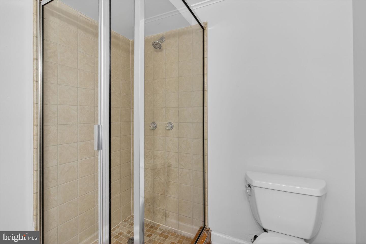 1915 11TH ST NW, WASHINGTON, District Of Columbia 20001, 6 Bedrooms Bedrooms, ,3 BathroomsBathrooms,Residential,For sale,1915 11TH ST NW,DCDC2242238 MLS # DCDC2242238