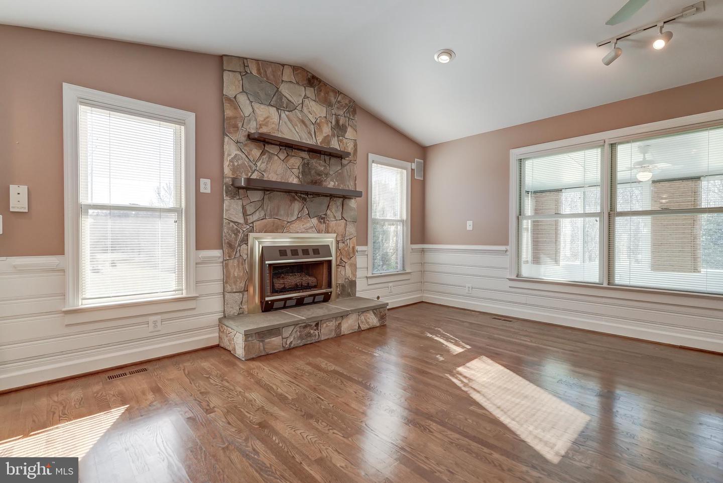 209 FAIRWAY DR, LOUISA, Virginia 23093, 3 Bedrooms Bedrooms, 13 Rooms Rooms,2 BathroomsBathrooms,Residential,For sale,209 FAIRWAY DR,VALA2009170 MLS # VALA2009170 209 FAIRWAY DR, LOUISA, Virginia 23093, 3 Bedrooms Bedrooms, 13 Rooms Rooms,2 BathroomsBathrooms,Residential,For sale,209 FAIRWAY DR,VALA2009170 MLS # VALA2009170