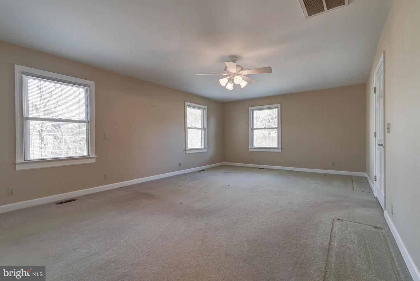 209 FAIRWAY DR, LOUISA, Virginia 23093, 3 Bedrooms Bedrooms, 13 Rooms Rooms,2 BathroomsBathrooms,Residential,For sale,209 FAIRWAY DR,VALA2009170 MLS # VALA2009170 209 FAIRWAY DR, LOUISA, Virginia 23093, 3 Bedrooms Bedrooms, 13 Rooms Rooms,2 BathroomsBathrooms,Residential,For sale,209 FAIRWAY DR,VALA2009170 MLS # VALA2009170