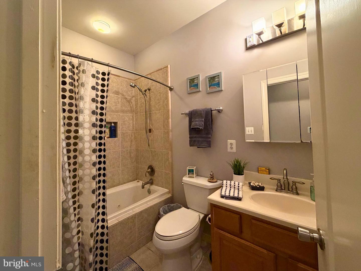 289 MAGNOLIA DR, FRONT ROYAL, Virginia 22630, 4 Bedrooms Bedrooms, ,3 BathroomsBathrooms,Residential,For sale,289 MAGNOLIA DR,VAWR2013186 MLS # VAWR2013186