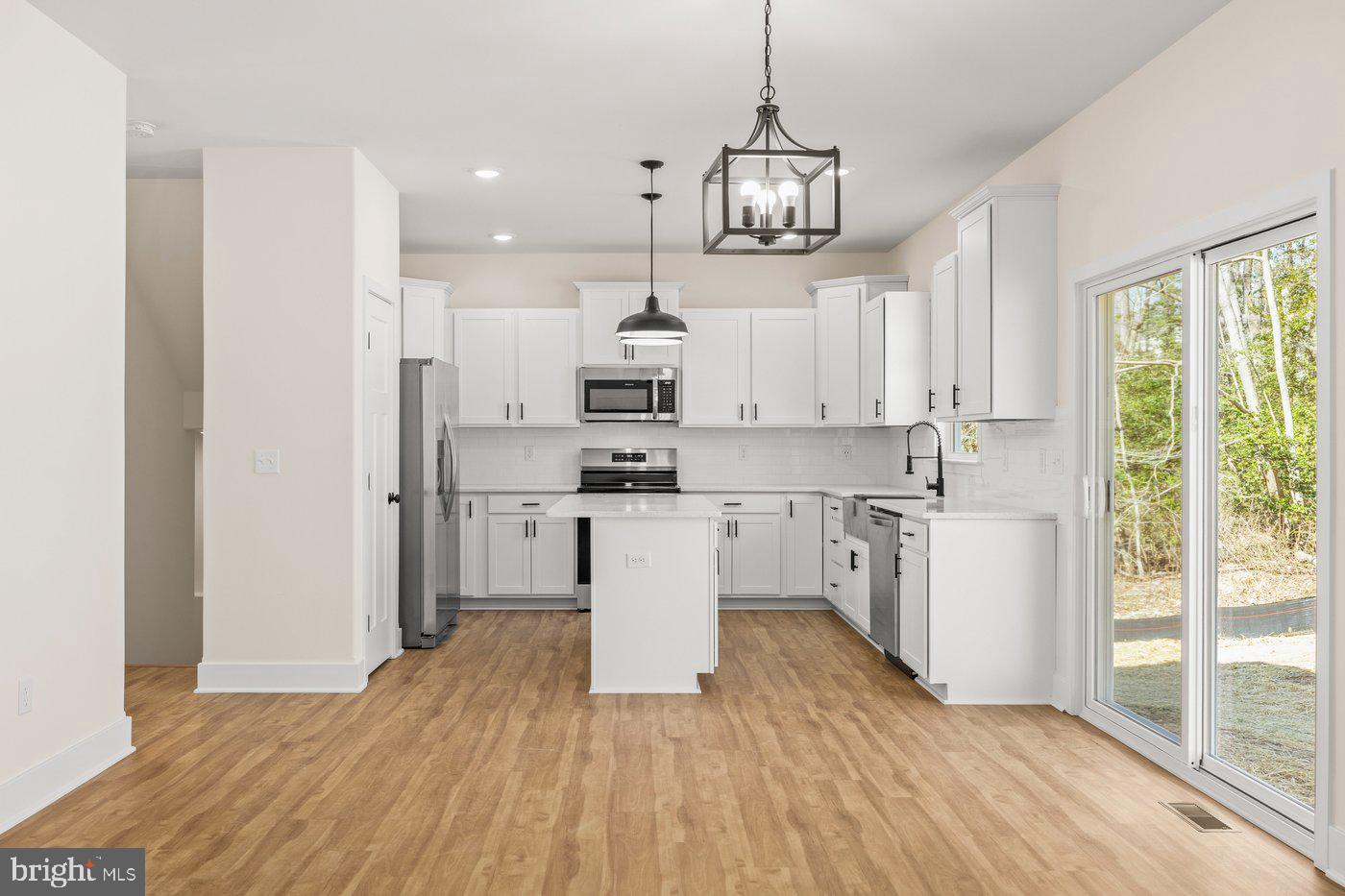 8355 COOLIDGE CIR, KING GEORGE, Virginia 22485, 4 Bedrooms Bedrooms, ,2 BathroomsBathrooms,Residential,For sale,8355 COOLIDGE CIR,VAKG2007536 MLS # VAKG2007536