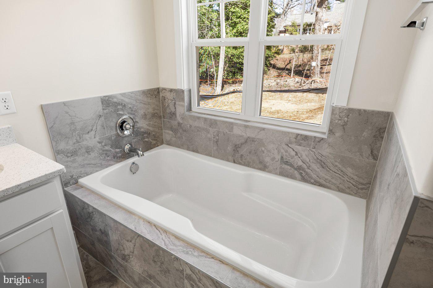 8355 COOLIDGE CIR, KING GEORGE, Virginia 22485, 4 Bedrooms Bedrooms, ,2 BathroomsBathrooms,Residential,For sale,8355 COOLIDGE CIR,VAKG2007536 MLS # VAKG2007536