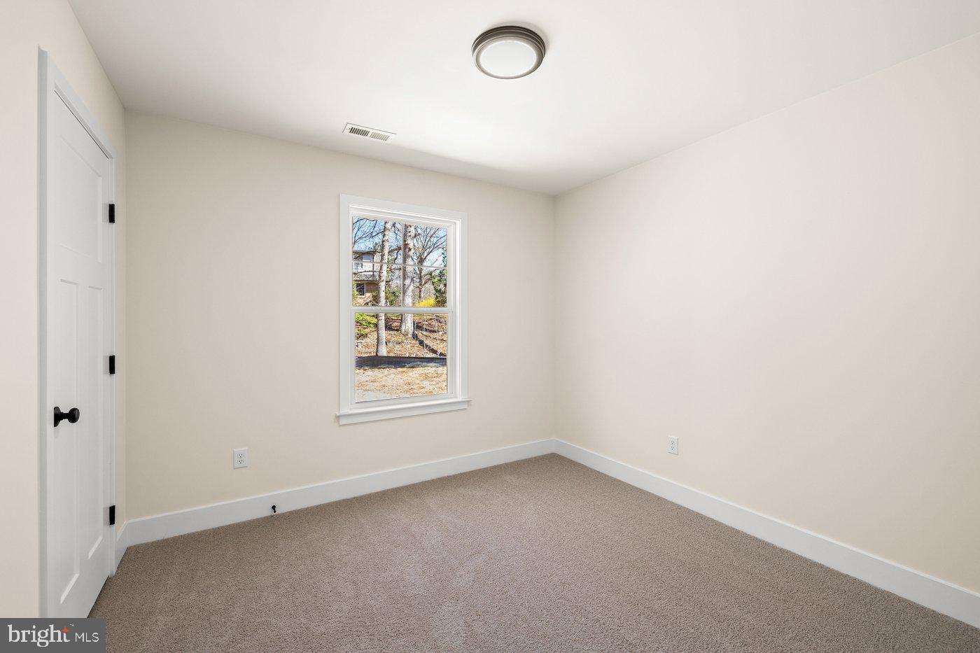 8355 COOLIDGE CIR, KING GEORGE, Virginia 22485, 4 Bedrooms Bedrooms, ,2 BathroomsBathrooms,Residential,For sale,8355 COOLIDGE CIR,VAKG2007536 MLS # VAKG2007536