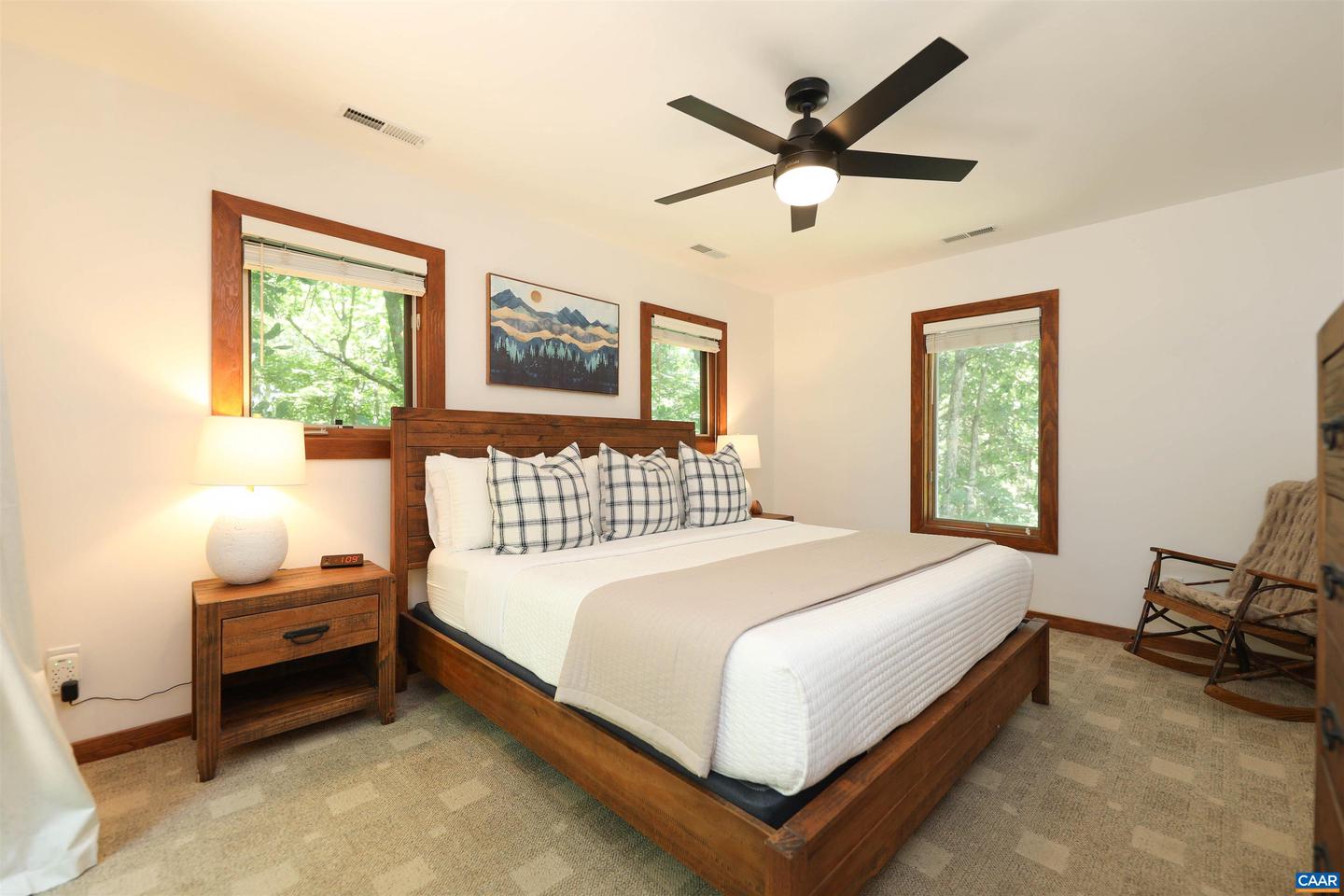 278 E CATOCTIN DR, WINTERGREEN RESORT, Virginia 22967, 5 Bedrooms Bedrooms, ,4 BathroomsBathrooms,Residential,For sale,278 E CATOCTIN DR,672639 MLS # 672639