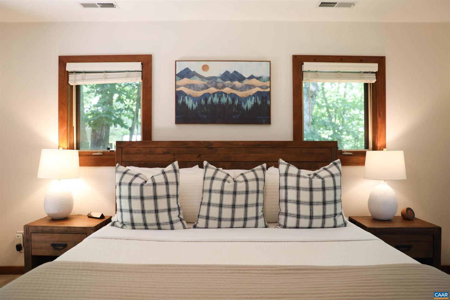 278 E CATOCTIN DR, WINTERGREEN RESORT, Virginia 22967, 5 Bedrooms Bedrooms, ,4 BathroomsBathrooms,Residential,For sale,278 E CATOCTIN DR,672639 MLS # 672639