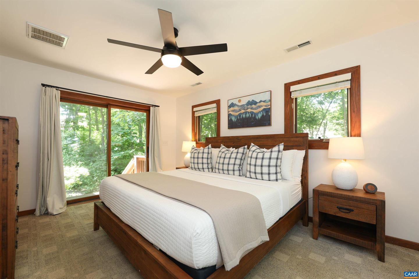 278 E CATOCTIN DR, WINTERGREEN RESORT, Virginia 22967, 5 Bedrooms Bedrooms, ,4 BathroomsBathrooms,Residential,For sale,278 E CATOCTIN DR,672639 MLS # 672639