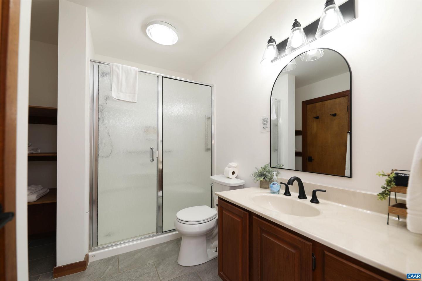 278 E CATOCTIN DR, WINTERGREEN RESORT, Virginia 22967, 5 Bedrooms Bedrooms, ,4 BathroomsBathrooms,Residential,For sale,278 E CATOCTIN DR,672639 MLS # 672639