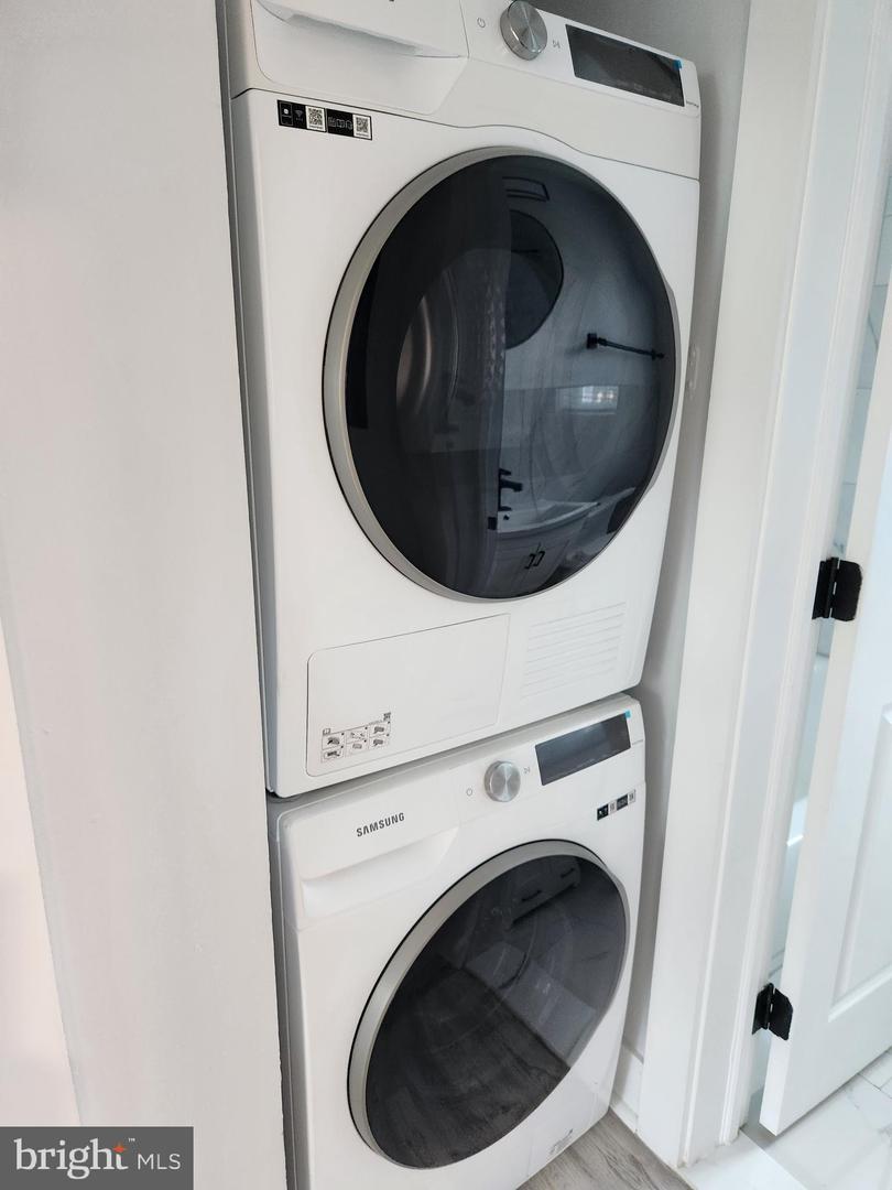 3809 V ST SE #202, WASHINGTON, District Of Columbia 20020, 2 Bedrooms Bedrooms, ,1 BathroomBathrooms,Residential,For sale,3809 V ST SE #202,DCDC2242278 MLS # DCDC2242278 3809 V ST SE #202, WASHINGTON, District Of Columbia 20020, 2 Bedrooms Bedrooms, ,1 BathroomBathrooms,Residential,For sale,3809 V ST SE #202,DCDC2242278 MLS # DCDC2242278