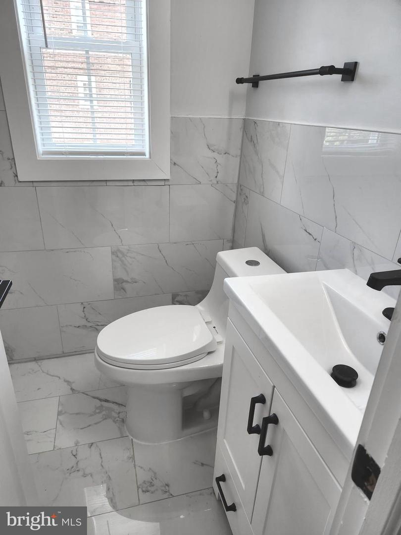 3809 V ST SE #202, WASHINGTON, District Of Columbia 20020, 2 Bedrooms Bedrooms, ,1 BathroomBathrooms,Residential,For sale,3809 V ST SE #202,DCDC2242278 MLS # DCDC2242278 3809 V ST SE #202, WASHINGTON, District Of Columbia 20020, 2 Bedrooms Bedrooms, ,1 BathroomBathrooms,Residential,For sale,3809 V ST SE #202,DCDC2242278 MLS # DCDC2242278