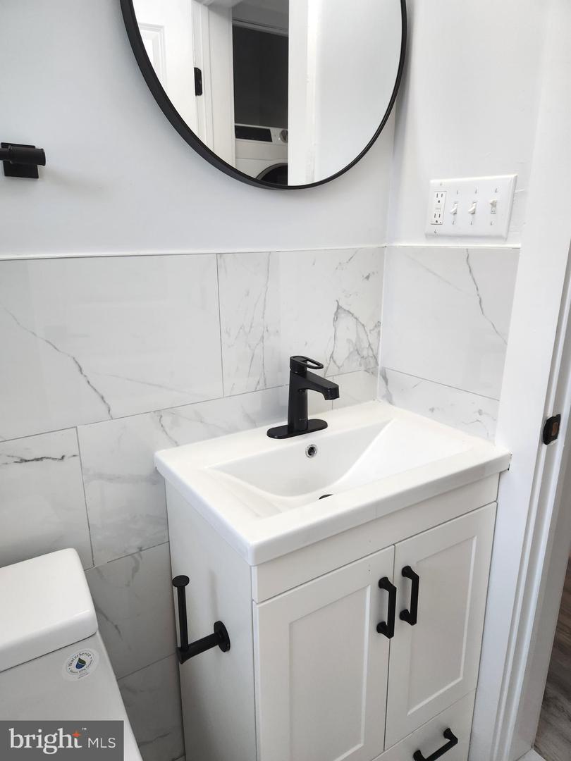 3809 V ST SE #202, WASHINGTON, District Of Columbia 20020, 2 Bedrooms Bedrooms, ,1 BathroomBathrooms,Residential,For sale,3809 V ST SE #202,DCDC2242278 MLS # DCDC2242278 3809 V ST SE #202, WASHINGTON, District Of Columbia 20020, 2 Bedrooms Bedrooms, ,1 BathroomBathrooms,Residential,For sale,3809 V ST SE #202,DCDC2242278 MLS # DCDC2242278