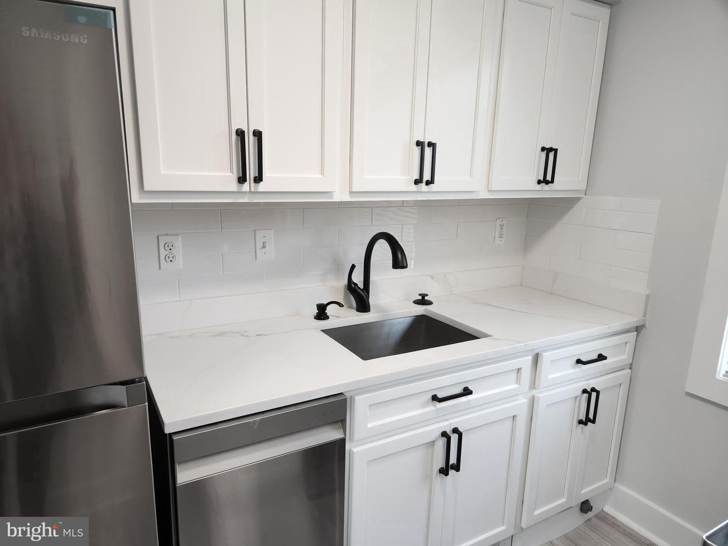 3809 V ST SE #202, WASHINGTON, District Of Columbia 20020, 2 Bedrooms Bedrooms, ,1 BathroomBathrooms,Residential,For sale,3809 V ST SE #202,DCDC2242278 MLS # DCDC2242278 3809 V ST SE #202, WASHINGTON, District Of Columbia 20020, 2 Bedrooms Bedrooms, ,1 BathroomBathrooms,Residential,For sale,3809 V ST SE #202,DCDC2242278 MLS # DCDC2242278