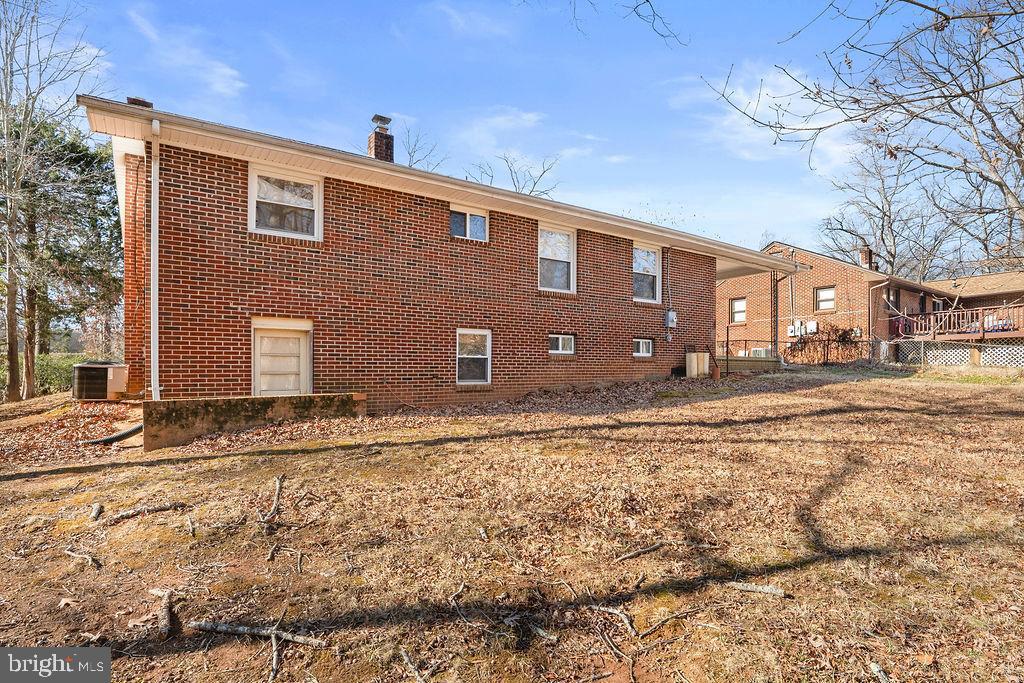 15 WINSTON PL, FREDERICKSBURG, Virginia 22405, 3 Bedrooms Bedrooms, 5 Rooms Rooms,1 BathroomBathrooms,Residential,For sale,15 WINSTON PL,VAST2045404 MLS # VAST2045404 15 WINSTON PL, FREDERICKSBURG, Virginia 22405, 3 Bedrooms Bedrooms, 5 Rooms Rooms,1 BathroomBathrooms,Residential,For sale,15 WINSTON PL,VAST2045404 MLS # VAST2045404