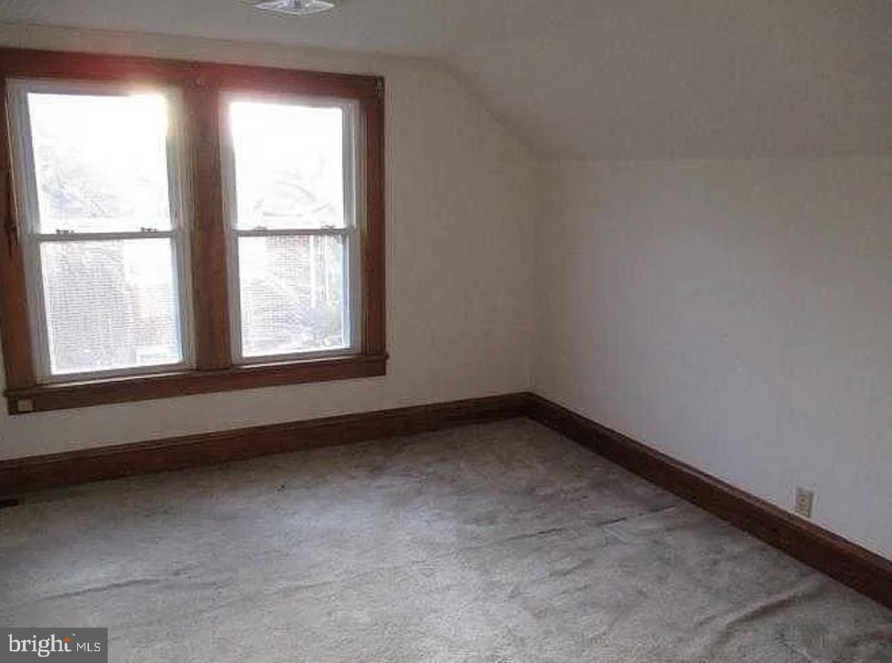 1015 W WASHINGTON ST, WYTHEVILLE, Virginia 24382, 4 Bedrooms Bedrooms, ,2 BathroomsBathrooms,Residential,For sale,1015 W WASHINGTON ST,VAWY2000022 MLS # VAWY2000022 1015 W WASHINGTON ST, WYTHEVILLE, Virginia 24382, 4 Bedrooms Bedrooms, ,2 BathroomsBathrooms,Residential,For sale,1015 W WASHINGTON ST,VAWY2000022 MLS # VAWY2000022