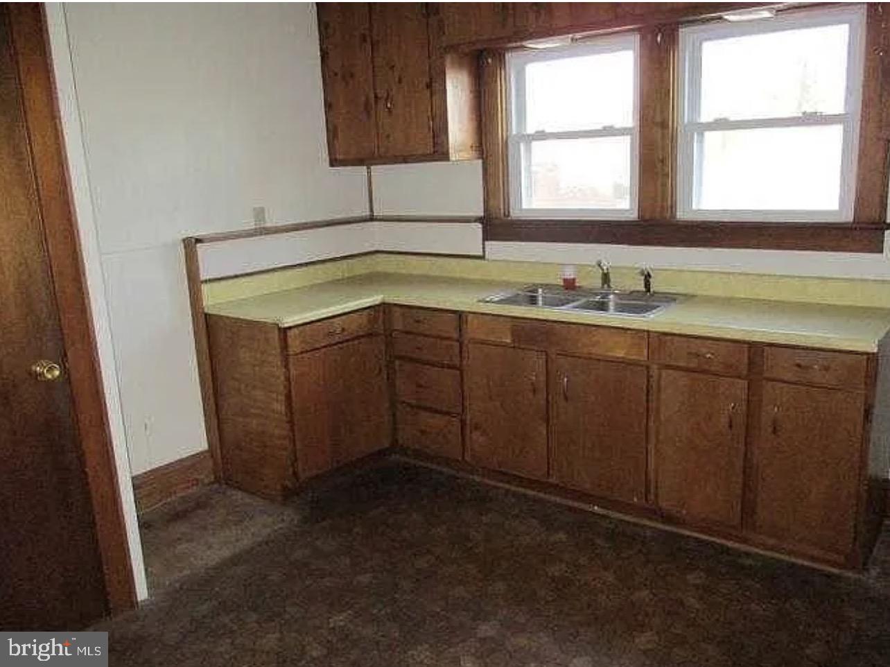 1015 W WASHINGTON ST, WYTHEVILLE, Virginia 24382, 4 Bedrooms Bedrooms, ,2 BathroomsBathrooms,Residential,For sale,1015 W WASHINGTON ST,VAWY2000022 MLS # VAWY2000022 1015 W WASHINGTON ST, WYTHEVILLE, Virginia 24382, 4 Bedrooms Bedrooms, ,2 BathroomsBathrooms,Residential,For sale,1015 W WASHINGTON ST,VAWY2000022 MLS # VAWY2000022