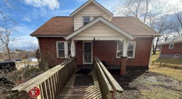 1015 W WASHINGTON ST, WYTHEVILLE, Virginia 24382, 4 Bedrooms Bedrooms, ,2 BathroomsBathrooms,Residential,For sale,1015 W WASHINGTON ST,VAWY2000022 MLS # VAWY2000022