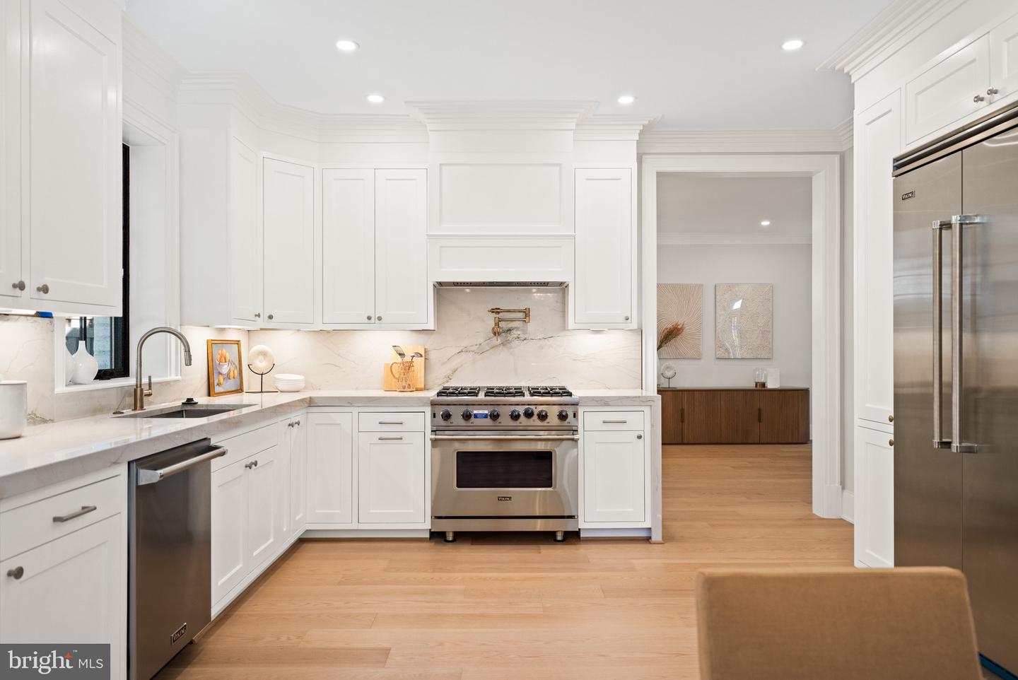 2602 36TH PL NW, WASHINGTON, District Of Columbia 20007, 5 Bedrooms Bedrooms, ,5 BathroomsBathrooms,Residential,For sale,2602 36TH PL NW,DCDC2242310 MLS # DCDC2242310