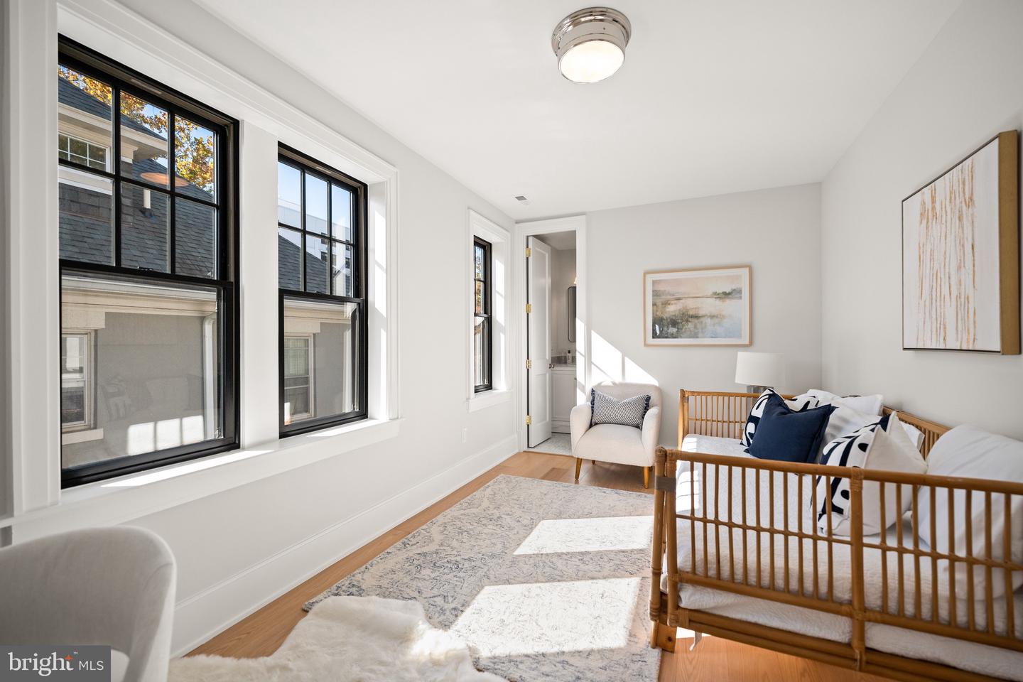 2602 36TH PL NW, WASHINGTON, District Of Columbia 20007, 5 Bedrooms Bedrooms, ,5 BathroomsBathrooms,Residential,For sale,2602 36TH PL NW,DCDC2242310 MLS # DCDC2242310