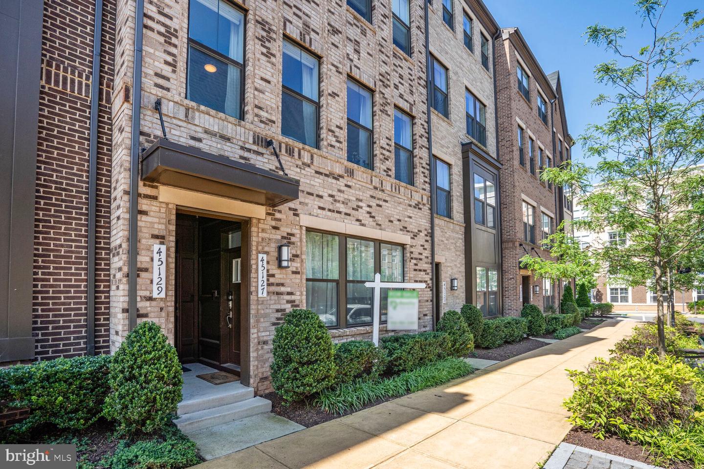 45127 KINCORA DR, ASHBURN, Virginia 20147, 3 Bedrooms Bedrooms, 9 Rooms Rooms,2 BathroomsBathrooms,Residential,For sale,45127 KINCORA DR,VALO2114312 MLS # VALO2114312 45127 KINCORA DR, ASHBURN, Virginia 20147, 3 Bedrooms Bedrooms, 9 Rooms Rooms,2 BathroomsBathrooms,Residential,For sale,45127 KINCORA DR,VALO2114312 MLS # VALO2114312