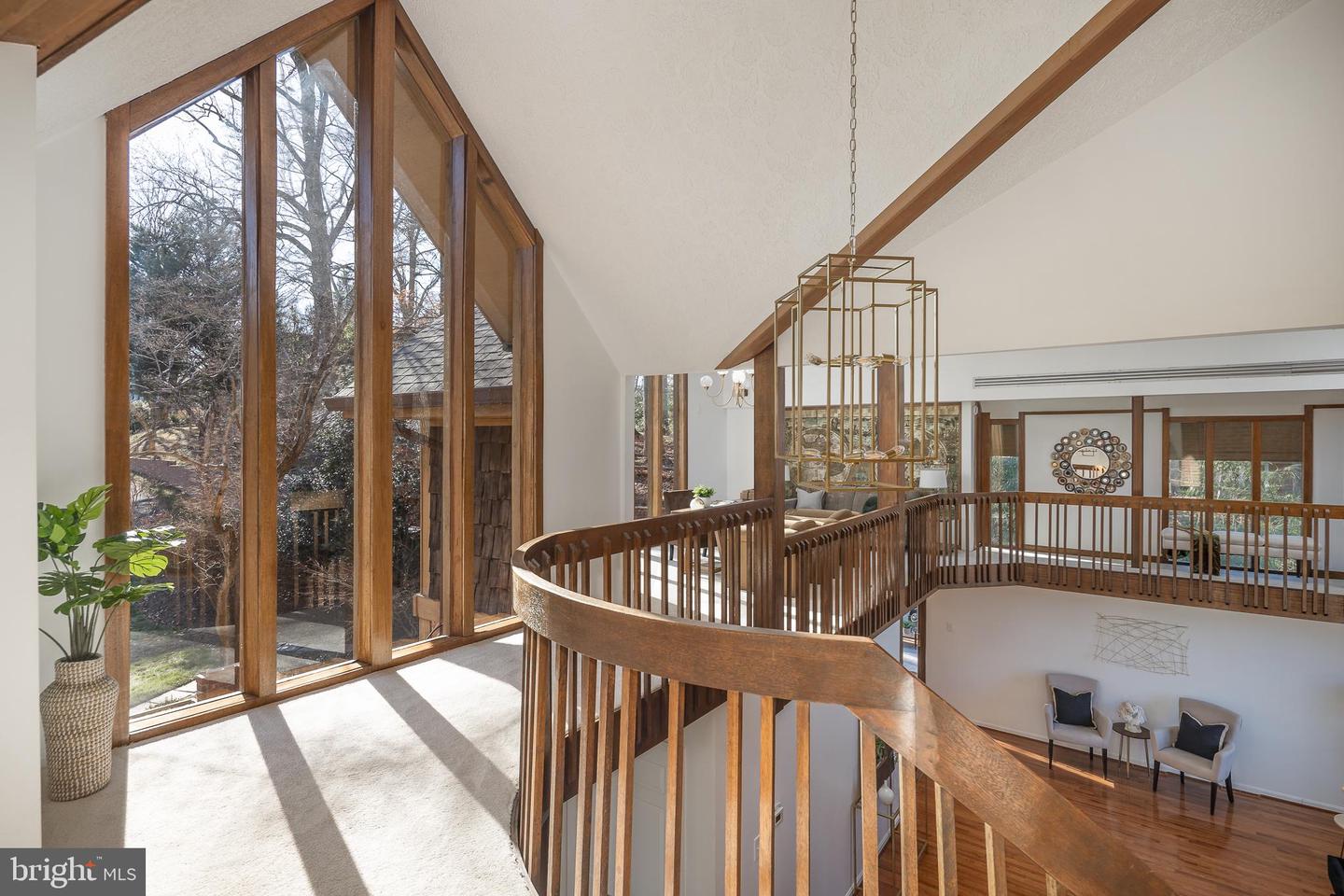 1416 LADY BIRD DR, MCLEAN, Virginia 22101, 5 Bedrooms Bedrooms, 10 Rooms Rooms,4 BathroomsBathrooms,Residential,For sale,1416 LADY BIRD DR,VAFX2275878 MLS # VAFX2275878