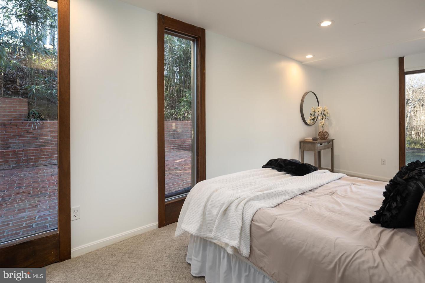 1416 LADY BIRD DR, MCLEAN, Virginia 22101, 5 Bedrooms Bedrooms, 10 Rooms Rooms,4 BathroomsBathrooms,Residential,For sale,1416 LADY BIRD DR,VAFX2275878 MLS # VAFX2275878