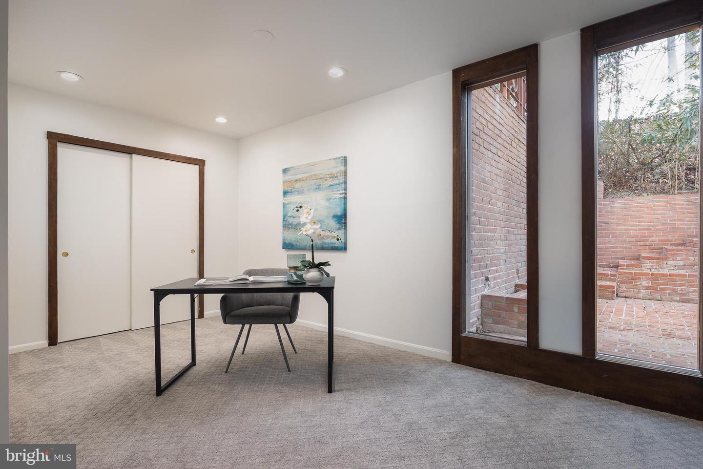 1416 LADY BIRD DR, MCLEAN, Virginia 22101, 5 Bedrooms Bedrooms, 10 Rooms Rooms,4 BathroomsBathrooms,Residential,For sale,1416 LADY BIRD DR,VAFX2275878 MLS # VAFX2275878