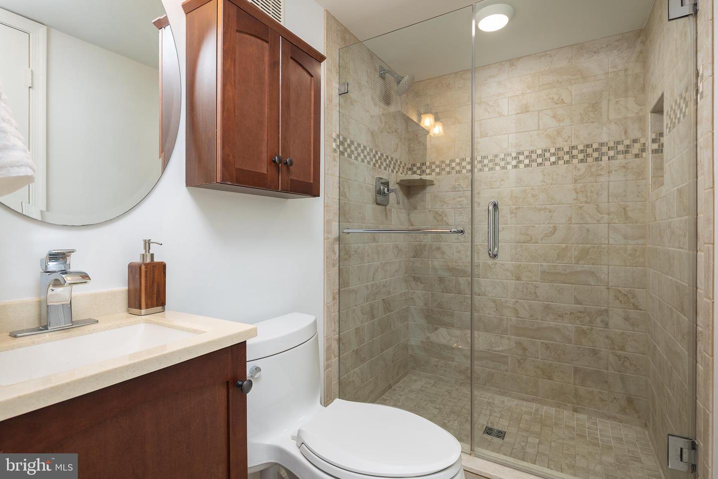 1416 LADY BIRD DR, MCLEAN, Virginia 22101, 5 Bedrooms Bedrooms, 10 Rooms Rooms,4 BathroomsBathrooms,Residential,For sale,1416 LADY BIRD DR,VAFX2275878 MLS # VAFX2275878