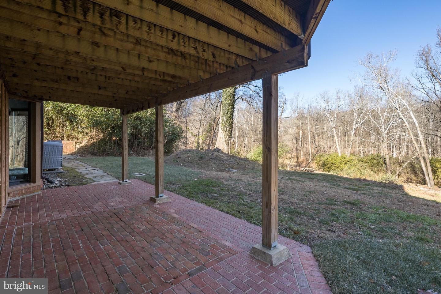 1416 LADY BIRD DR, MCLEAN, Virginia 22101, 5 Bedrooms Bedrooms, 10 Rooms Rooms,4 BathroomsBathrooms,Residential,For sale,1416 LADY BIRD DR,VAFX2275878 MLS # VAFX2275878