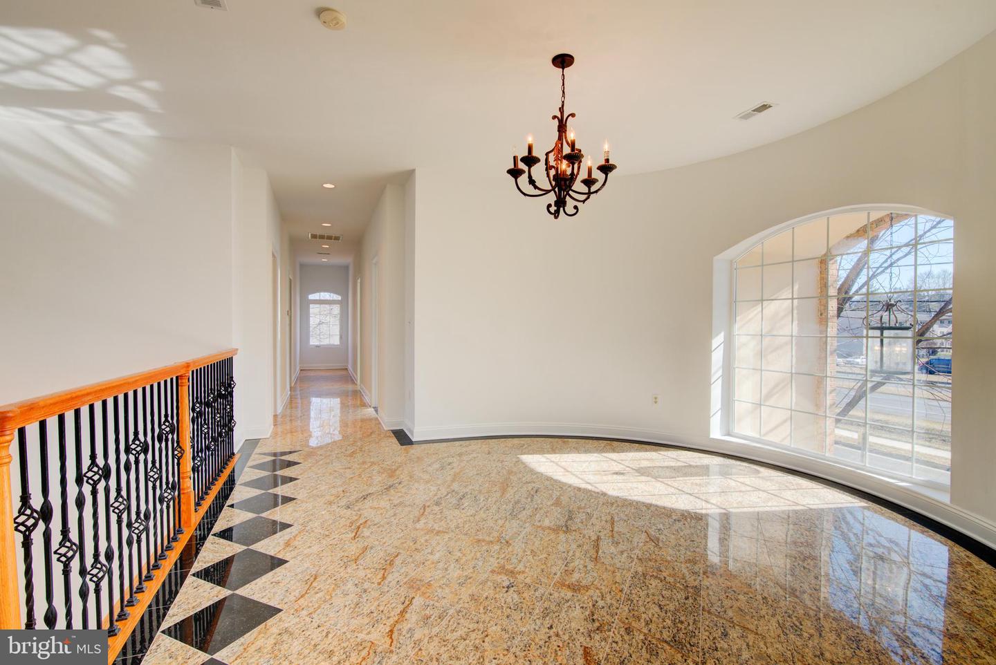 7500 ARLINGTON BLVD, FALLS CHURCH, Virginia 22042, 4 Bedrooms Bedrooms, ,4 BathroomsBathrooms,Residential,For sale,7500 ARLINGTON BLVD,VAFX2278678 MLS # VAFX2278678 7500 ARLINGTON BLVD, FALLS CHURCH, Virginia 22042, 4 Bedrooms Bedrooms, ,4 BathroomsBathrooms,Residential,For sale,7500 ARLINGTON BLVD,VAFX2278678 MLS # VAFX2278678