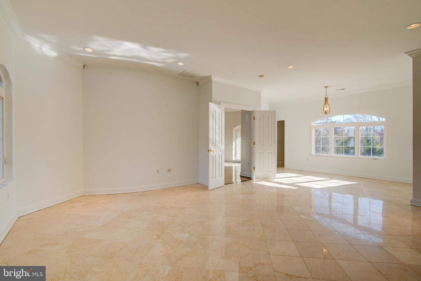 7500 ARLINGTON BLVD, FALLS CHURCH, Virginia 22042, 4 Bedrooms Bedrooms, ,4 BathroomsBathrooms,Residential,For sale,7500 ARLINGTON BLVD,VAFX2278678 MLS # VAFX2278678 7500 ARLINGTON BLVD, FALLS CHURCH, Virginia 22042, 4 Bedrooms Bedrooms, ,4 BathroomsBathrooms,Residential,For sale,7500 ARLINGTON BLVD,VAFX2278678 MLS # VAFX2278678