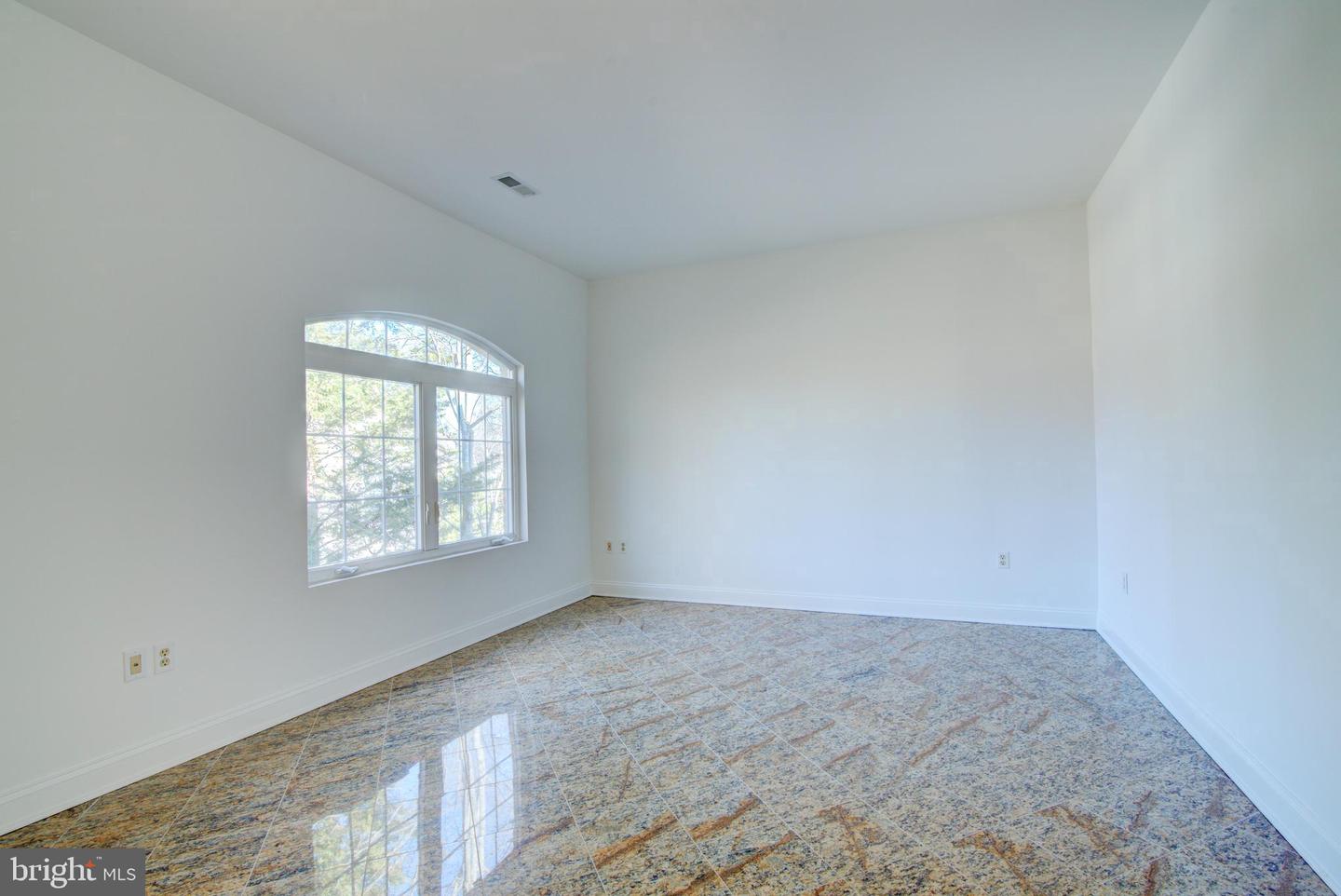 7500 ARLINGTON BLVD, FALLS CHURCH, Virginia 22042, 4 Bedrooms Bedrooms, ,4 BathroomsBathrooms,Residential,For sale,7500 ARLINGTON BLVD,VAFX2278678 MLS # VAFX2278678 7500 ARLINGTON BLVD, FALLS CHURCH, Virginia 22042, 4 Bedrooms Bedrooms, ,4 BathroomsBathrooms,Residential,For sale,7500 ARLINGTON BLVD,VAFX2278678 MLS # VAFX2278678