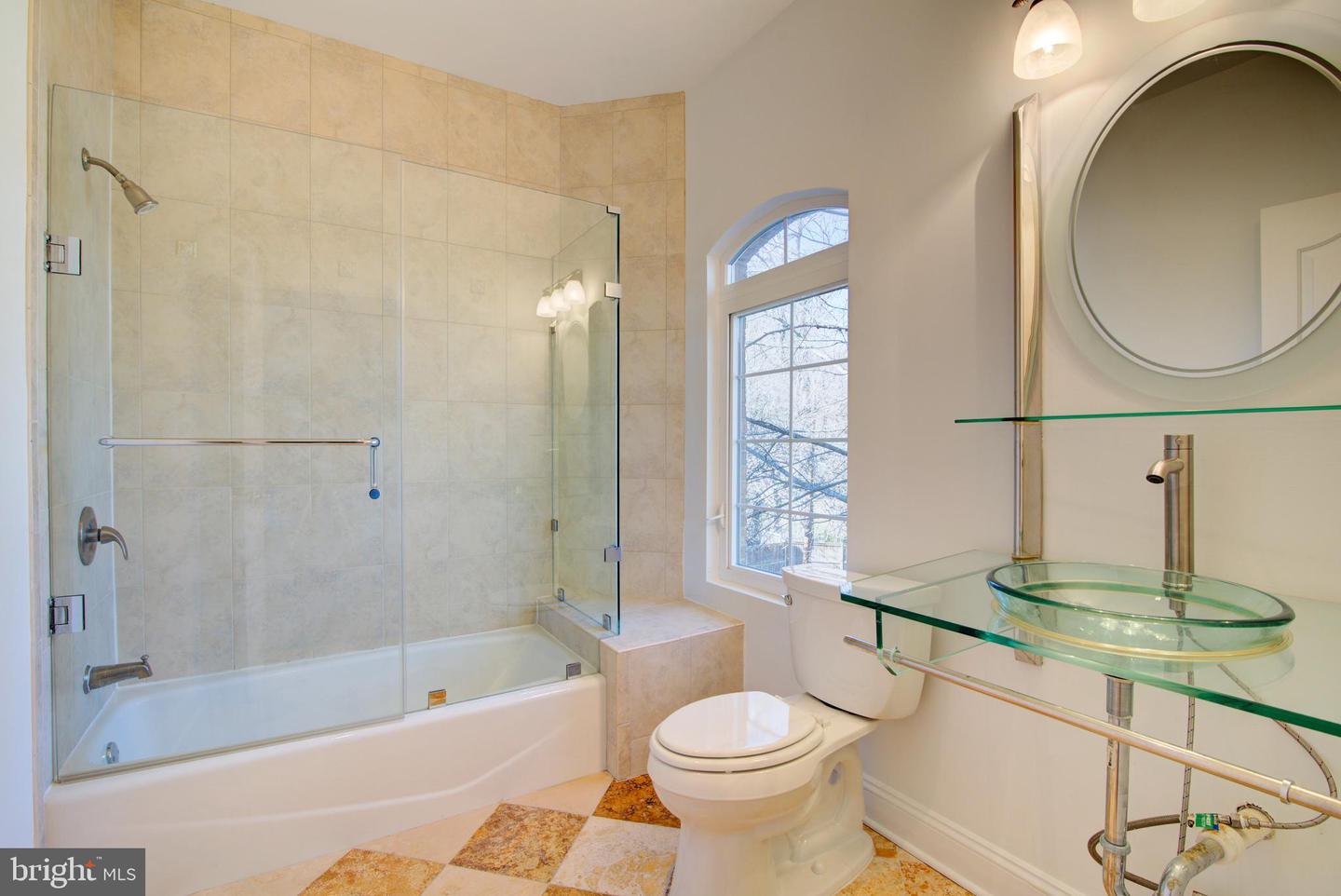 7500 ARLINGTON BLVD, FALLS CHURCH, Virginia 22042, 4 Bedrooms Bedrooms, ,4 BathroomsBathrooms,Residential,For sale,7500 ARLINGTON BLVD,VAFX2278678 MLS # VAFX2278678 7500 ARLINGTON BLVD, FALLS CHURCH, Virginia 22042, 4 Bedrooms Bedrooms, ,4 BathroomsBathrooms,Residential,For sale,7500 ARLINGTON BLVD,VAFX2278678 MLS # VAFX2278678