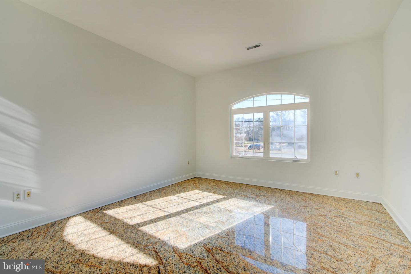 7500 ARLINGTON BLVD, FALLS CHURCH, Virginia 22042, 4 Bedrooms Bedrooms, ,4 BathroomsBathrooms,Residential,For sale,7500 ARLINGTON BLVD,VAFX2278678 MLS # VAFX2278678 7500 ARLINGTON BLVD, FALLS CHURCH, Virginia 22042, 4 Bedrooms Bedrooms, ,4 BathroomsBathrooms,Residential,For sale,7500 ARLINGTON BLVD,VAFX2278678 MLS # VAFX2278678