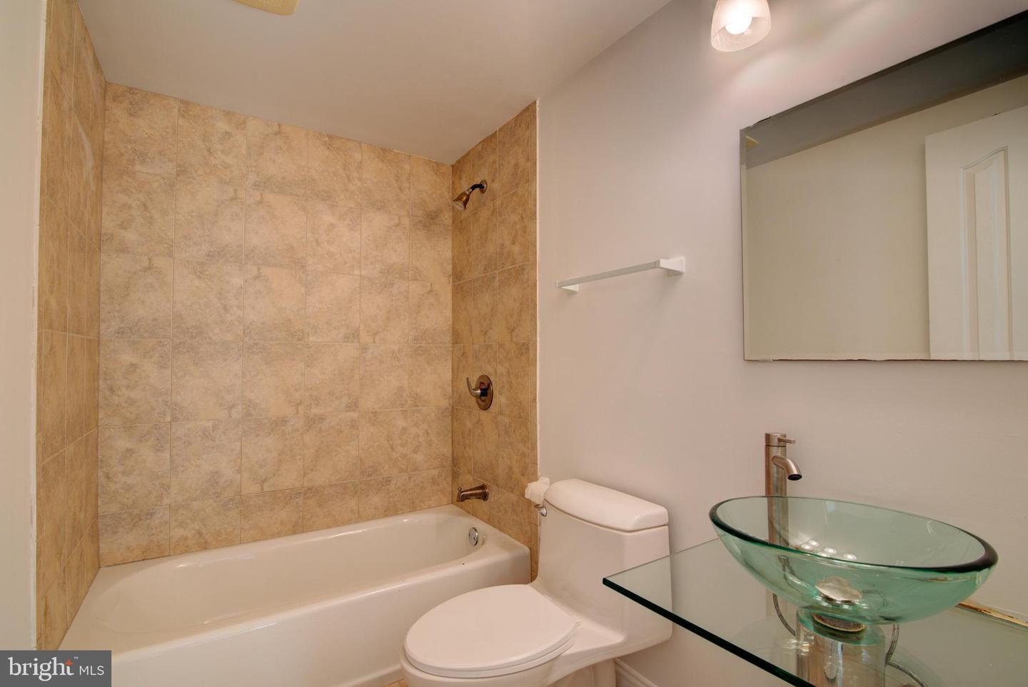 7500 ARLINGTON BLVD, FALLS CHURCH, Virginia 22042, 4 Bedrooms Bedrooms, ,4 BathroomsBathrooms,Residential,For sale,7500 ARLINGTON BLVD,VAFX2278678 MLS # VAFX2278678 7500 ARLINGTON BLVD, FALLS CHURCH, Virginia 22042, 4 Bedrooms Bedrooms, ,4 BathroomsBathrooms,Residential,For sale,7500 ARLINGTON BLVD,VAFX2278678 MLS # VAFX2278678