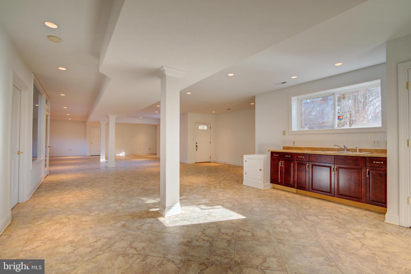 7500 ARLINGTON BLVD, FALLS CHURCH, Virginia 22042, 4 Bedrooms Bedrooms, ,4 BathroomsBathrooms,Residential,For sale,7500 ARLINGTON BLVD,VAFX2278678 MLS # VAFX2278678 7500 ARLINGTON BLVD, FALLS CHURCH, Virginia 22042, 4 Bedrooms Bedrooms, ,4 BathroomsBathrooms,Residential,For sale,7500 ARLINGTON BLVD,VAFX2278678 MLS # VAFX2278678