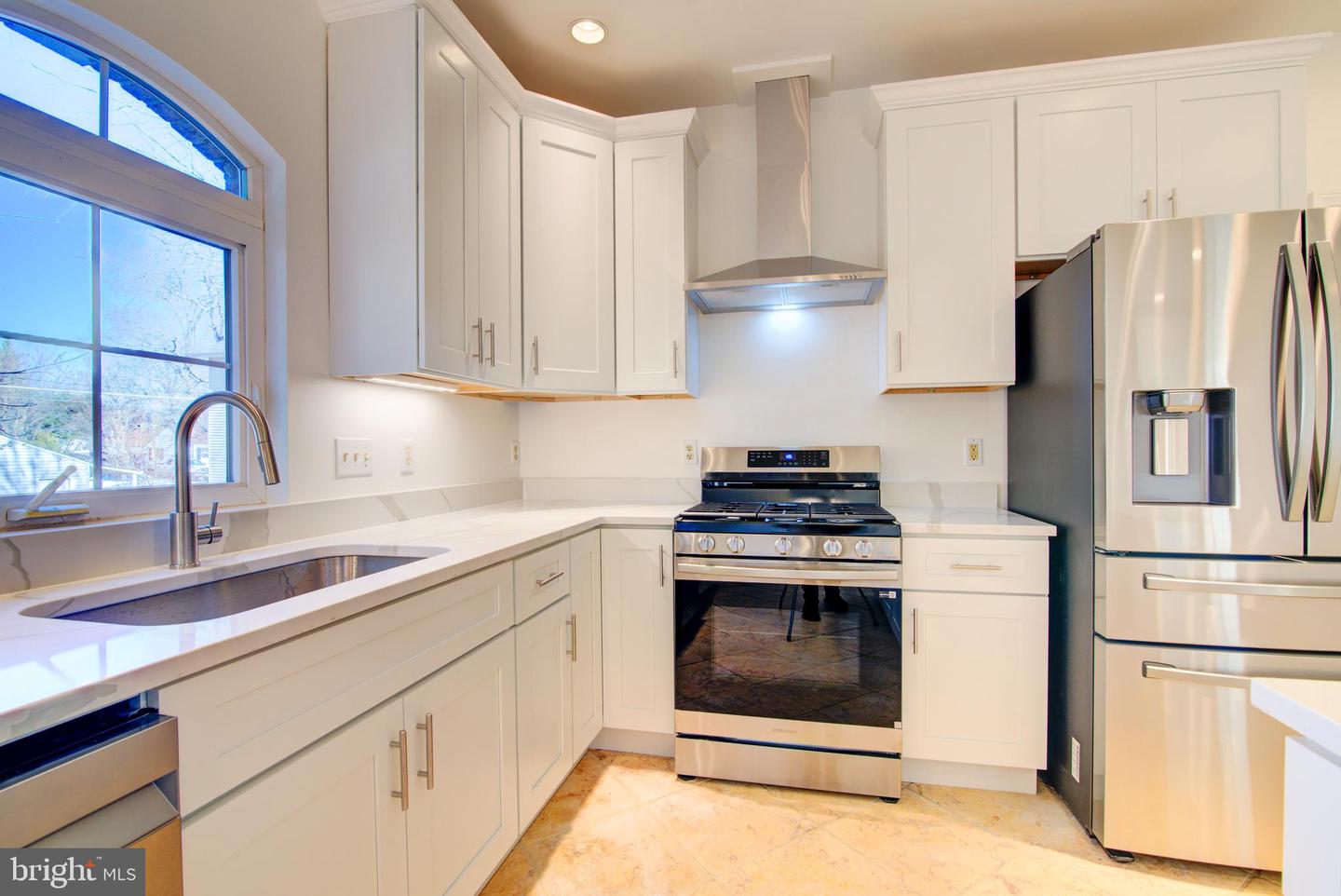 7500 ARLINGTON BLVD, FALLS CHURCH, Virginia 22042, 4 Bedrooms Bedrooms, ,4 BathroomsBathrooms,Residential,For sale,7500 ARLINGTON BLVD,VAFX2278678 MLS # VAFX2278678 7500 ARLINGTON BLVD, FALLS CHURCH, Virginia 22042, 4 Bedrooms Bedrooms, ,4 BathroomsBathrooms,Residential,For sale,7500 ARLINGTON BLVD,VAFX2278678 MLS # VAFX2278678