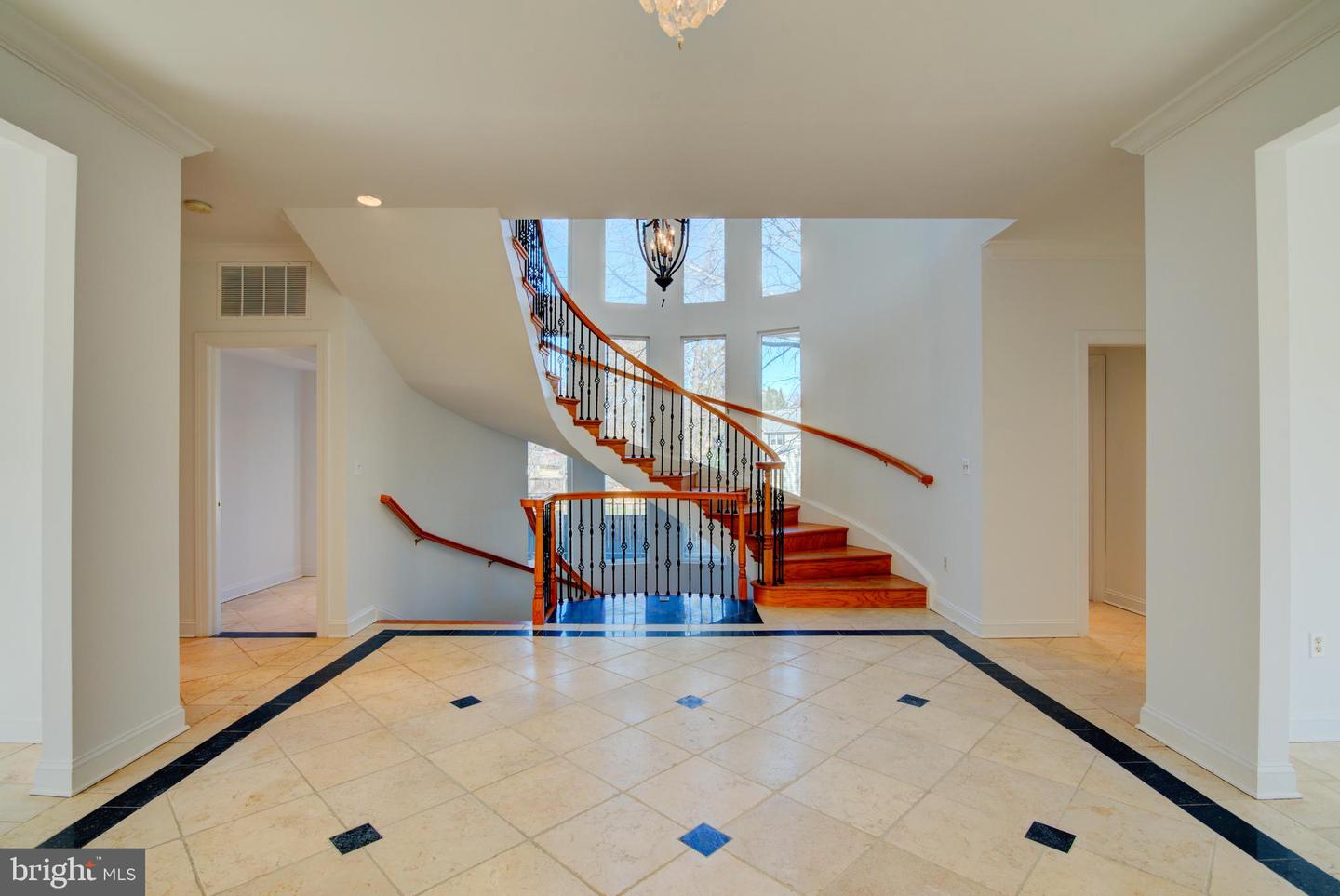 7500 ARLINGTON BLVD, FALLS CHURCH, Virginia 22042, 4 Bedrooms Bedrooms, ,4 BathroomsBathrooms,Residential,For sale,7500 ARLINGTON BLVD,VAFX2278678 MLS # VAFX2278678 7500 ARLINGTON BLVD, FALLS CHURCH, Virginia 22042, 4 Bedrooms Bedrooms, ,4 BathroomsBathrooms,Residential,For sale,7500 ARLINGTON BLVD,VAFX2278678 MLS # VAFX2278678