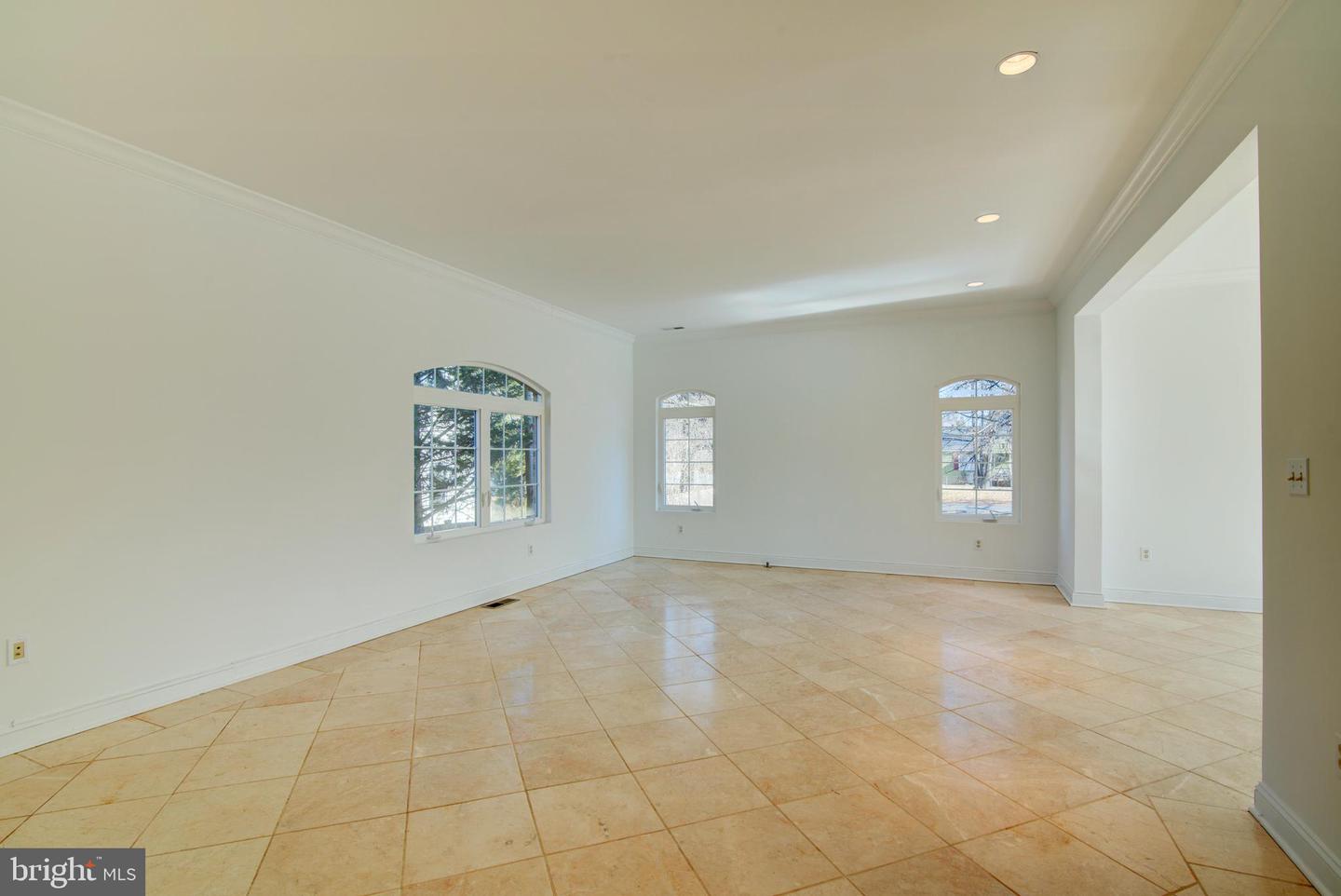 7500 ARLINGTON BLVD, FALLS CHURCH, Virginia 22042, 4 Bedrooms Bedrooms, ,4 BathroomsBathrooms,Residential,For sale,7500 ARLINGTON BLVD,VAFX2278678 MLS # VAFX2278678 7500 ARLINGTON BLVD, FALLS CHURCH, Virginia 22042, 4 Bedrooms Bedrooms, ,4 BathroomsBathrooms,Residential,For sale,7500 ARLINGTON BLVD,VAFX2278678 MLS # VAFX2278678