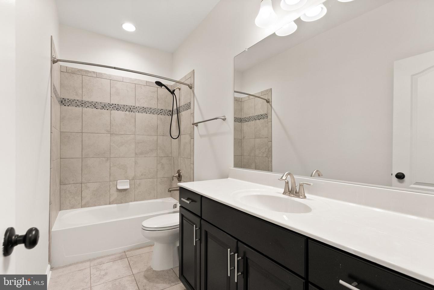 13650 AIR AND SPACE MUSEUM PKWY, HERNDON, Virginia 20171, 3 Bedrooms Bedrooms, ,3 BathroomsBathrooms,Residential,For sale,13650 AIR AND SPACE MUSEUM PKWY,VAFX2279208 MLS # VAFX2279208