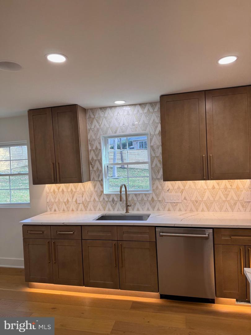 4303 WYNNWOOD DR, ANNANDALE, Virginia 22003, 5 Bedrooms Bedrooms, ,3 BathroomsBathrooms,Residential,For sale,4303 WYNNWOOD DR,VAFX2279966 MLS # VAFX2279966 4303 WYNNWOOD DR, ANNANDALE, Virginia 22003, 5 Bedrooms Bedrooms, ,3 BathroomsBathrooms,Residential,For sale,4303 WYNNWOOD DR,VAFX2279966 MLS # VAFX2279966