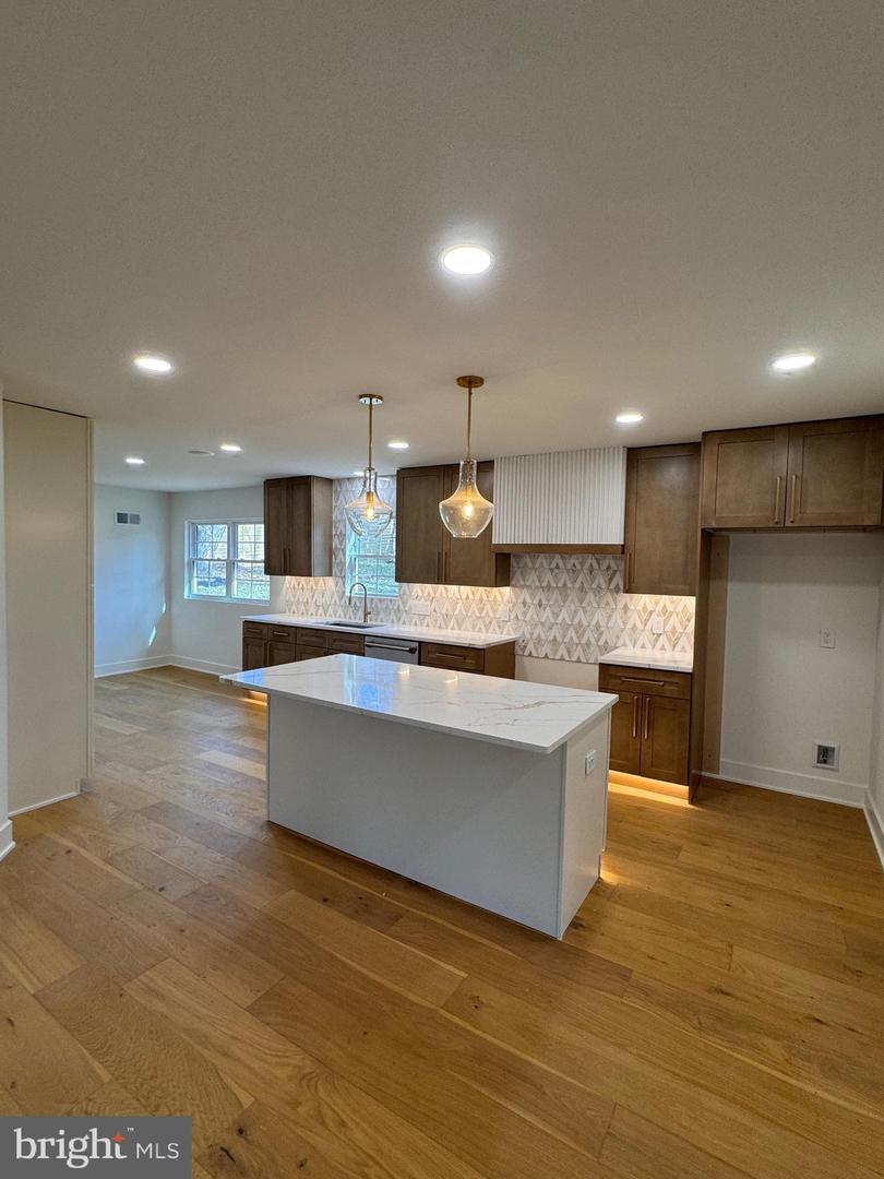 4303 WYNNWOOD DR, ANNANDALE, Virginia 22003, 5 Bedrooms Bedrooms, ,3 BathroomsBathrooms,Residential,For sale,4303 WYNNWOOD DR,VAFX2279966 MLS # VAFX2279966 4303 WYNNWOOD DR, ANNANDALE, Virginia 22003, 5 Bedrooms Bedrooms, ,3 BathroomsBathrooms,Residential,For sale,4303 WYNNWOOD DR,VAFX2279966 MLS # VAFX2279966