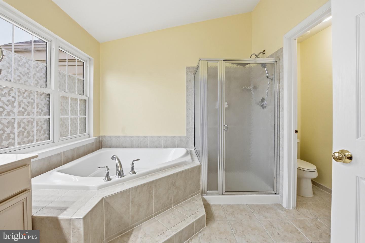 25382 WHIPPOORWILL TER, CHANTILLY, Virginia 20152, 3 Bedrooms Bedrooms, ,3 BathroomsBathrooms,Residential,For sale,25382 WHIPPOORWILL TER,VALO2111844 MLS # VALO2111844