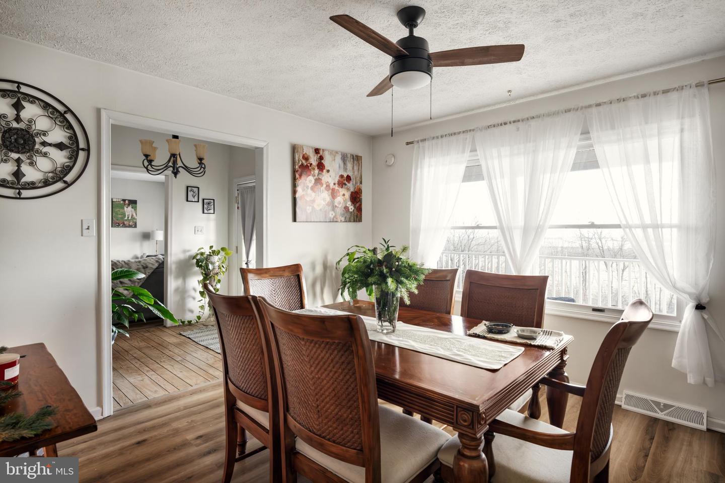 3466 MIDDLE RD, WINCHESTER, Virginia 22602, 3 Bedrooms Bedrooms, ,3 BathroomsBathrooms,Residential,For sale,3466 MIDDLE RD,VAFV2038362 MLS # VAFV2038362