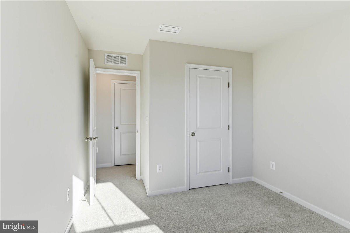 2605 APRICOT DR, CULPEPER, Virginia 22701, 3 Bedrooms Bedrooms, ,2 BathroomsBathrooms,Residential,For sale,2605 APRICOT DR,VACU2012202 MLS # VACU2012202