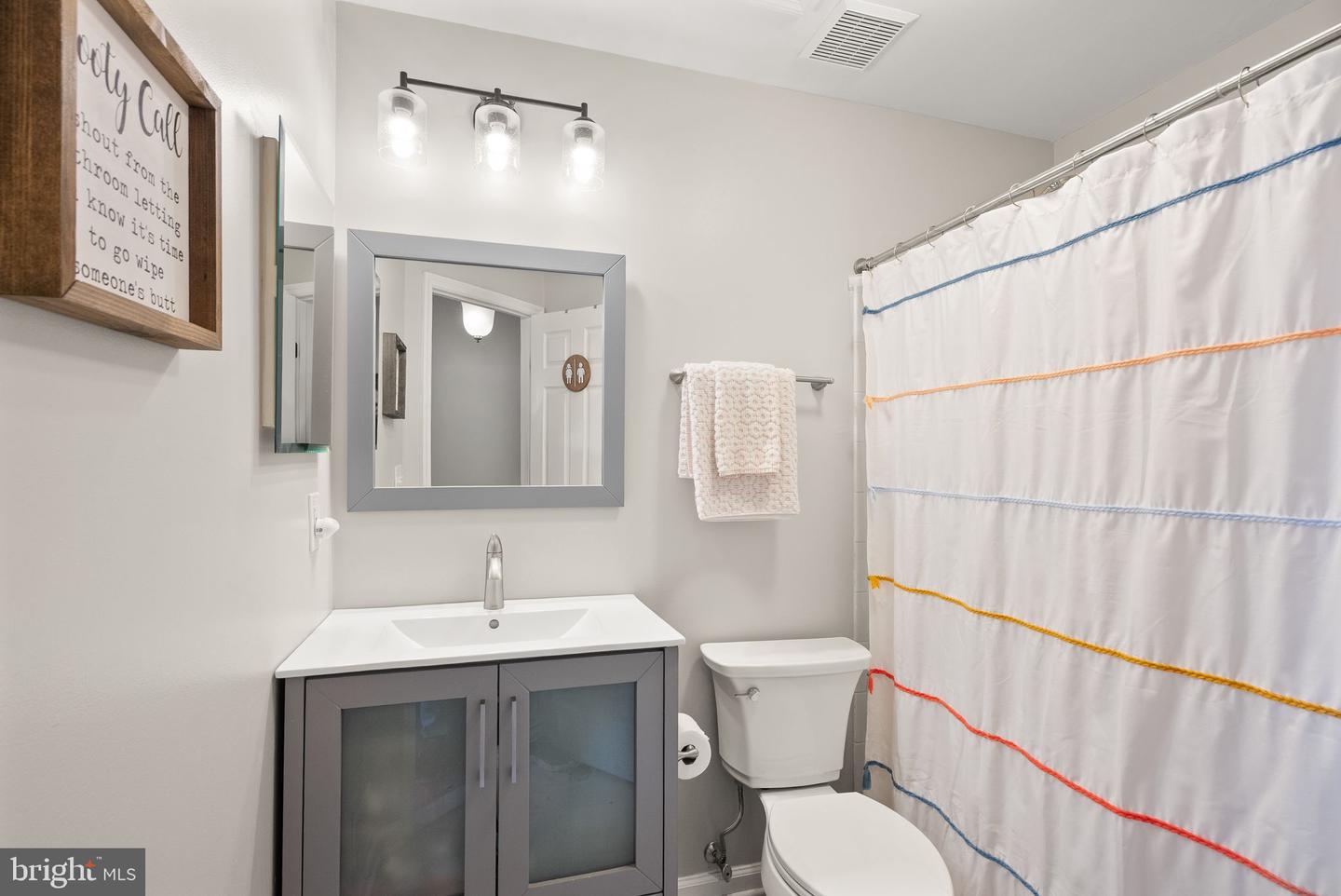 6020 KESTNER CIR, ALEXANDRIA, Virginia 22315, 3 Bedrooms Bedrooms, ,2 BathroomsBathrooms,Residential,For sale,6020 KESTNER CIR,VAFX2282226 MLS # VAFX2282226